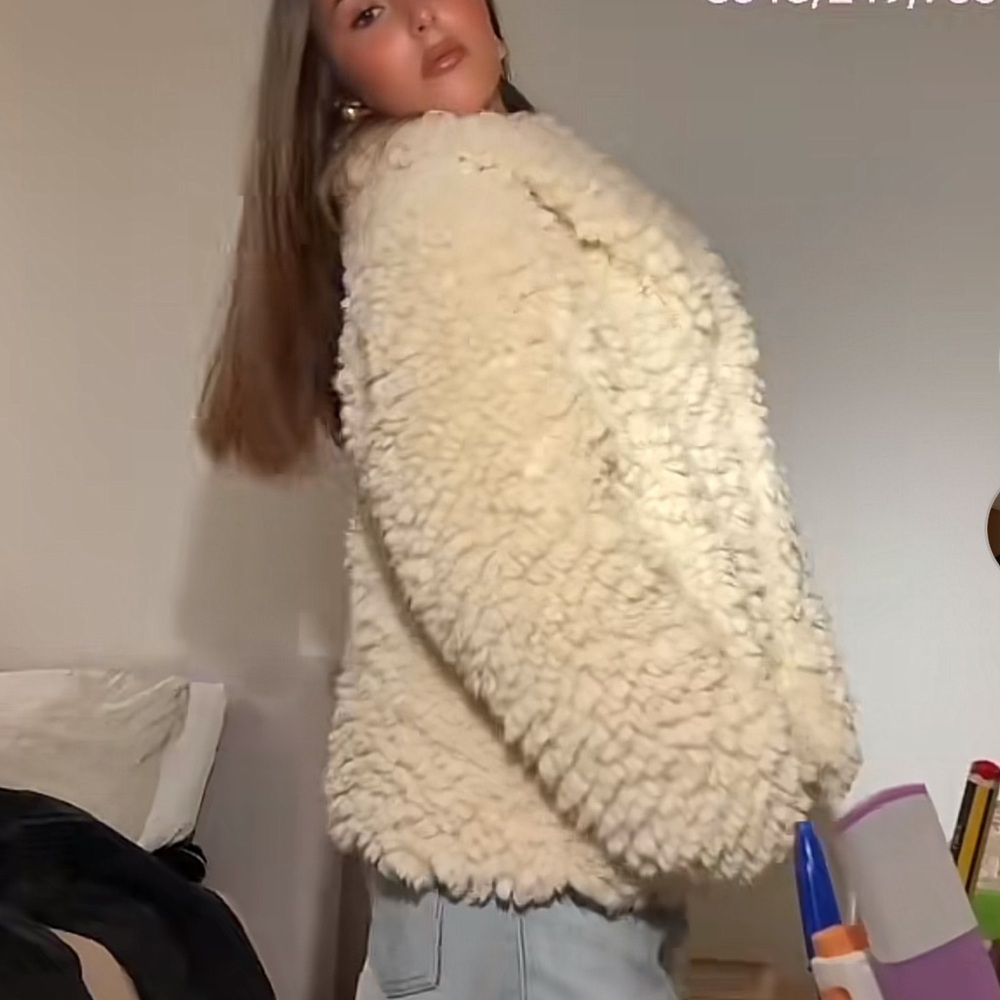 ZARA FLEECE JACKET - Picture 15 of 16
